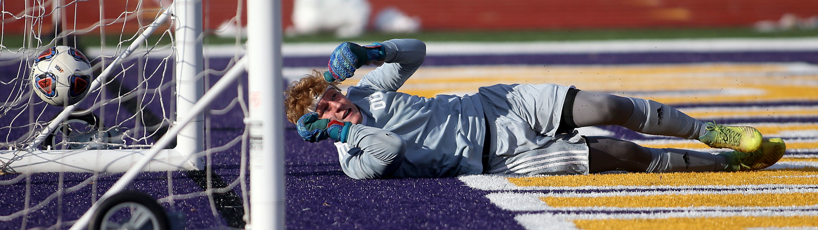 110119-mda-spt-sectional-soccer-022